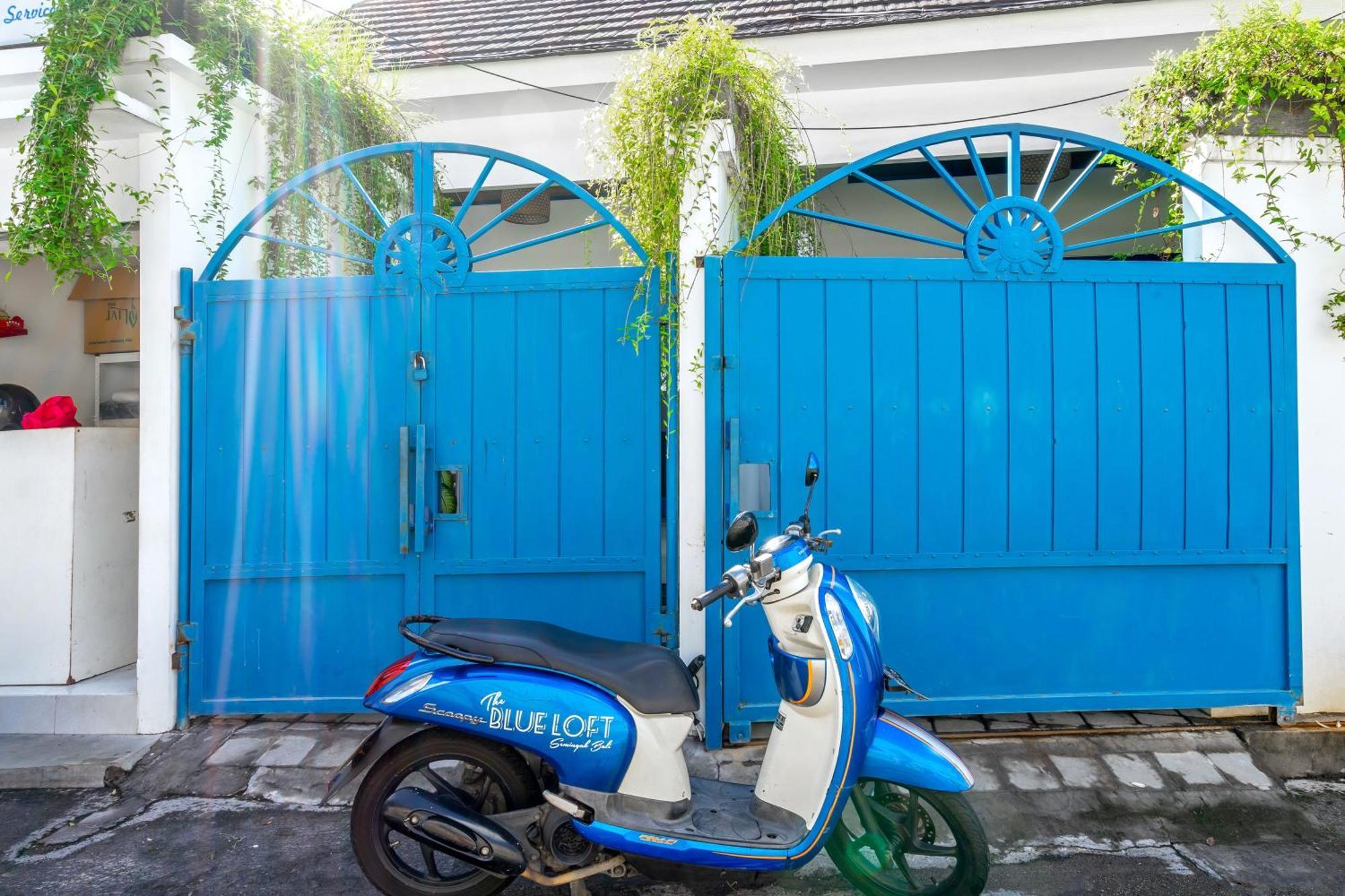 The Blue Loft Seminyak Free Scooter Exterior foto